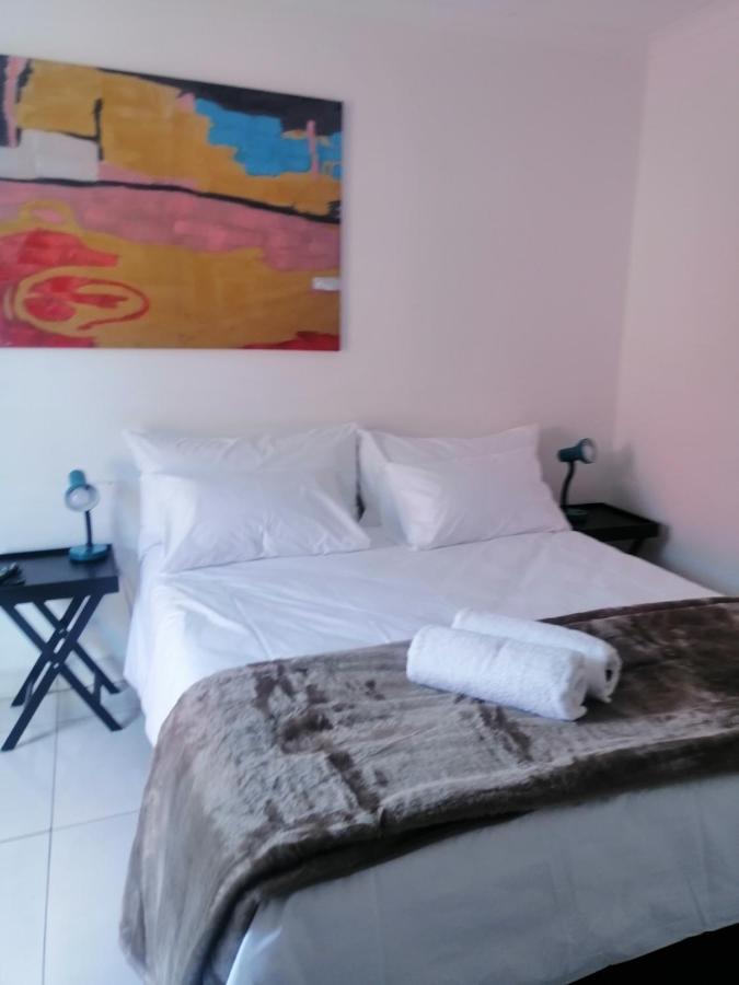 Niilo's Guesthouse Rundu Extérieur photo