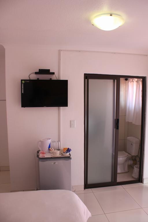 Niilo's Guesthouse Rundu Extérieur photo